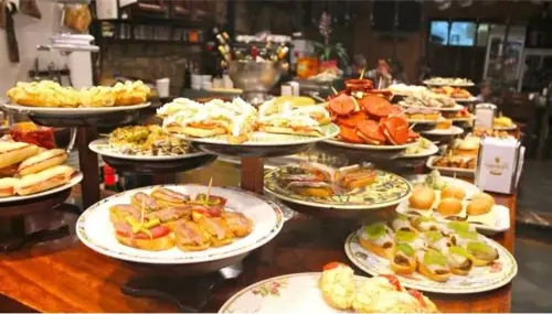 Pintxos & Txikiteo